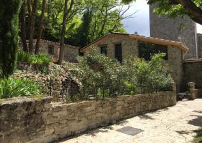 Extension et réhabilitation maison en pierre Chateauneuf de Mazenc Ballay Archit