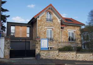 Facade ouest sur rue