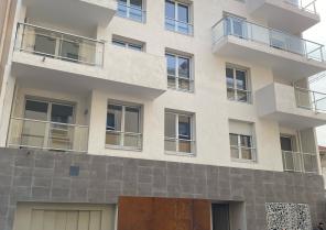 facade.jpg