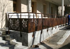 Passerelle et terrasse