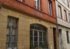 Travail de serrurerie en façade sur rue 