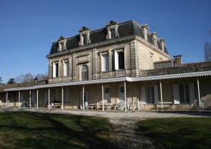 Façade