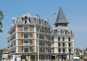 LOT C - vue depuis la gare de Deauville
