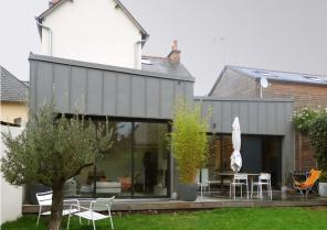 extension-zinc-briandrenaultarchitectes_01_bd.jpg