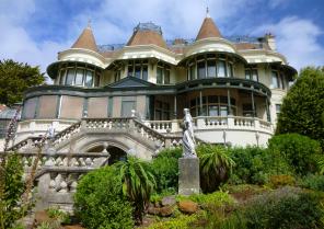 russell-cotes-museum-exterior.jpg
