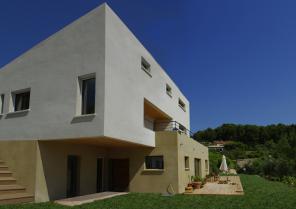 2010_lascourscd00.jpg