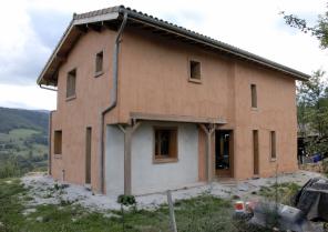 11_facade_est_et_nord_finies_comp.jpg