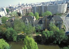31_-_vue_aerienne_depuis_le_nord-ouest.jpg