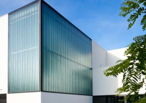 entree-du-complexe.jpg
