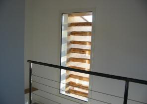 121-2136_img.jpg