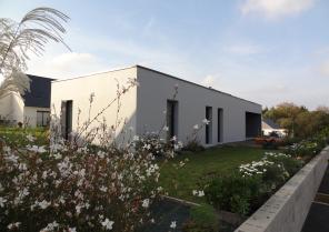 maison_plain_pied_beton_cellulaire_brech_1.jpg
