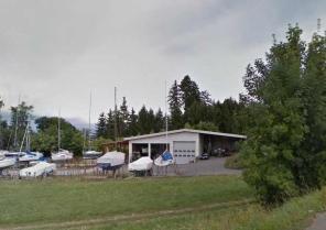 hangar_a_bateau.jpg