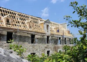 Rénovation charpente ancien presbytère