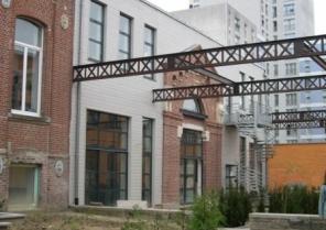 Facade de la cour 