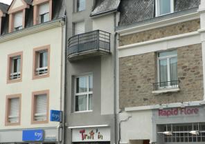 IMMEUBLE AURAY 2003