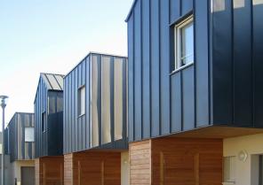 Bois en métal associés pour des maisons de qualité