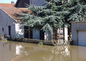 inondation_02_03_2002_centre_ville.jpg