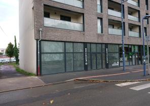 FACADE RUE