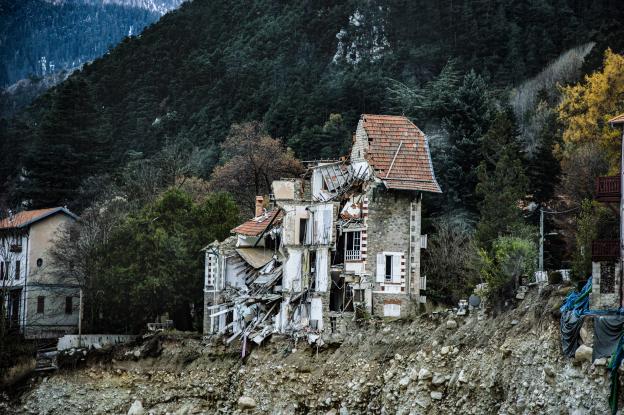 Formation Architectes de l’Urgence à St-Martin de Vésubie, 2021.jpg